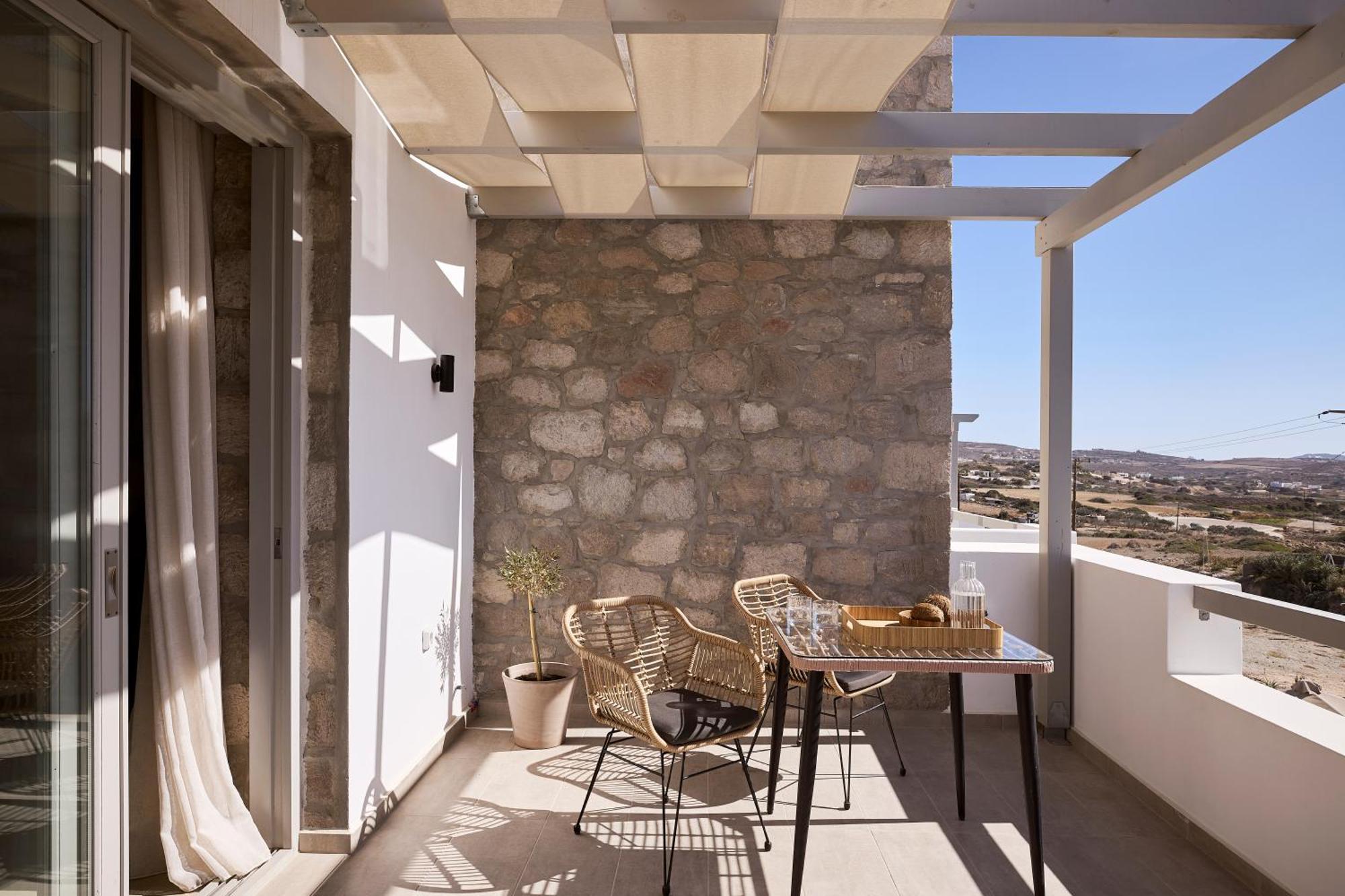 Kedros Milos Suites Adamantas  Quarto foto